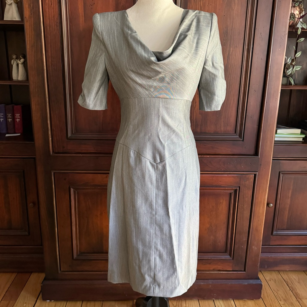Black Halo Sz6 Gray Cowl Neck 1/2 Sleeve Midi Dress